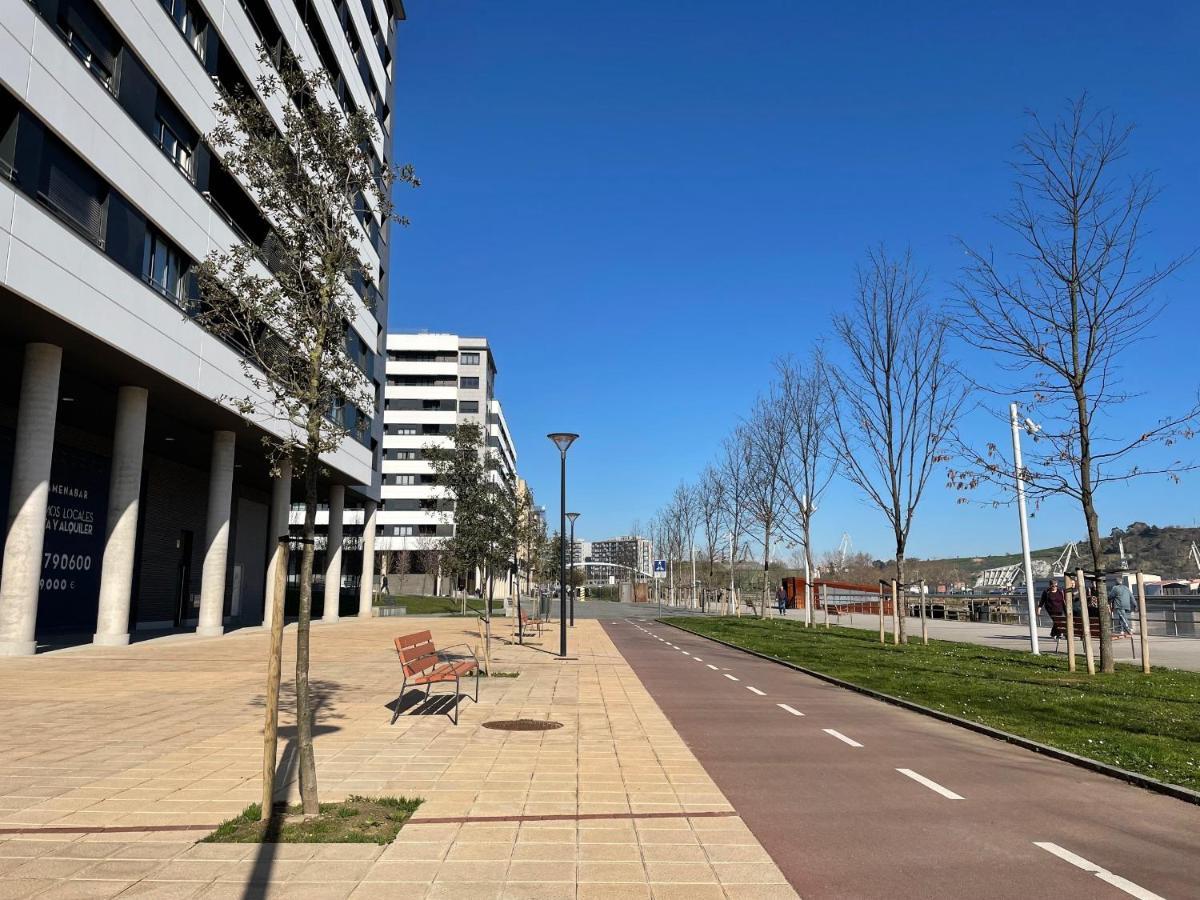 Gran Bilbao XI With Parking By Aston Rentals บารากัลโด ภายนอก รูปภาพ